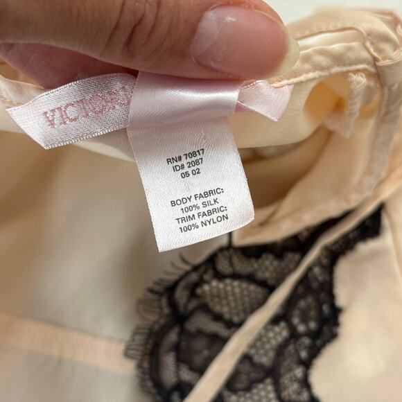 Victoria’s Secret Silk Lace Slip Dress Glam Romantic Black Nude L Nightwear - Picture 9 of 12